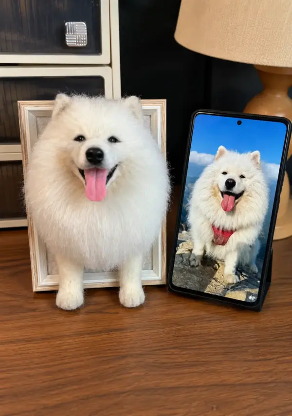 realistic wool felt pet portrait, wool felt cat, wool felt dog, half-body wool felt pet, pet head portrait wool felt, 3D wool felt animal, miniature wool felt pet, proportional wool felt pet, pet likeness reproduction, memorial wool felt pet